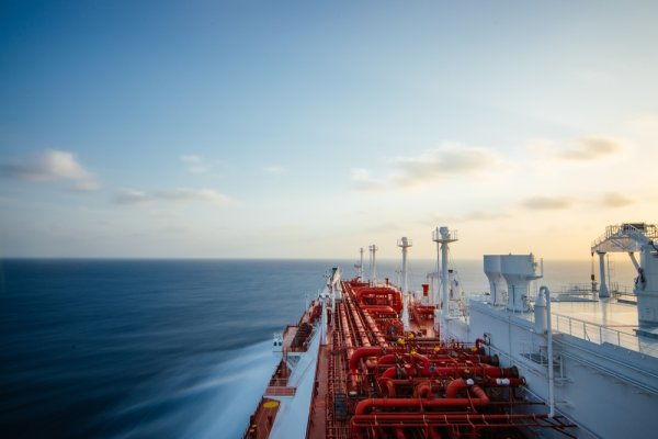 Norwegia: Straż przybrzeżna monitoruje dziwne zachowanie panamskiego statku