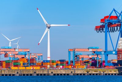 Port w Hamburgu rozpoczyna rok 2025 z pozytywnymi wynikami