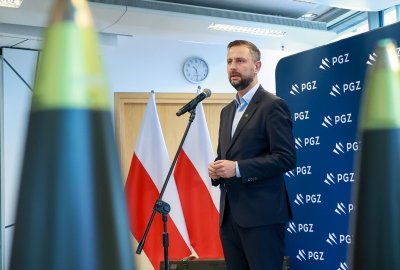 Szef MON o umowie na 18 radarów: trzeba jak najlepiej zabezpieczyć polsk...