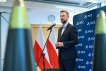 Szef MON o umowie na 18 radarów: trzeba jak najlepiej zabezpieczyć polsk...