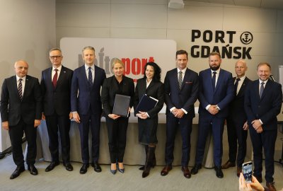 Rusza budowa nowego, szóstego stanowiska przeładunkowego w Naftoporcie. Fot. Sławomir Lewandowski / PortalMorski.pl