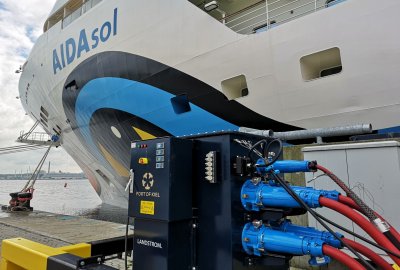 Raport: za mało portów w Europie zasila statki energią z lądu