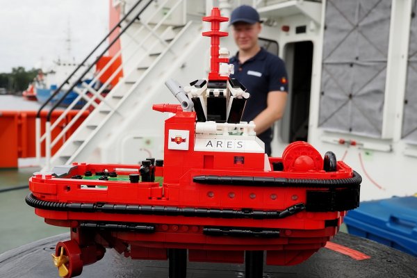 Zbudował holownik z klocków. Jest szansa na wejście do produkcji LEGO 