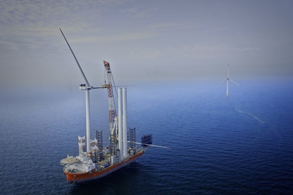 ORLEN instaluje kolejne turbiny wiatrowe. Pięć wiatraków już na Bałtyku