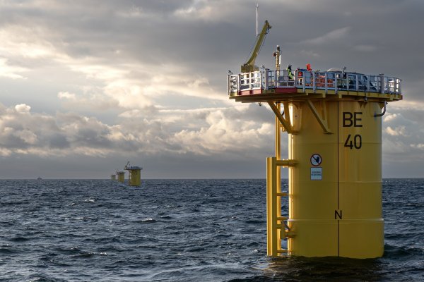 Europa ma potroić globalną energię wiatrową na morzu do 2030 roku