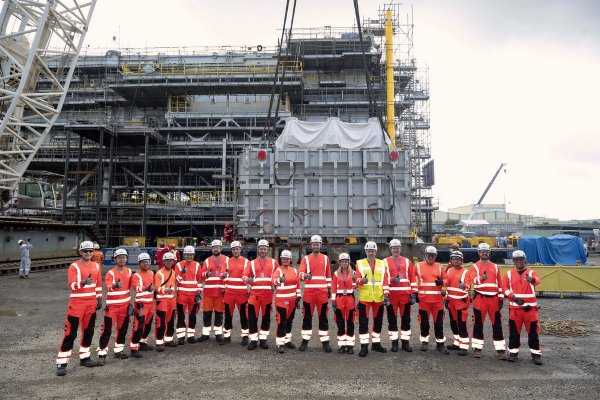 Pierwszy transformator na morskiej stacji Baltica 2 zamontowany!