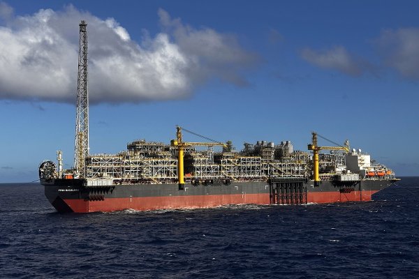 Equinor rozpoczął wydobycie ropy na największym międzynarodowym złożu w Brazylii