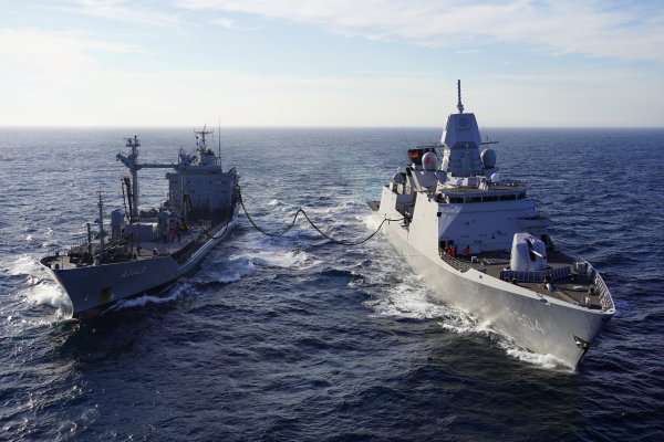 Okręty wojenne NATO przybyły do Rygi kontynuując misję Baltic Sentry