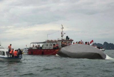Tragiczny wypadek łodzi z turystami w Wietnamie