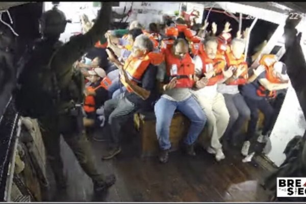 Izrael przechwycił statek z pomocą humanitarną dla Strefy Gazy