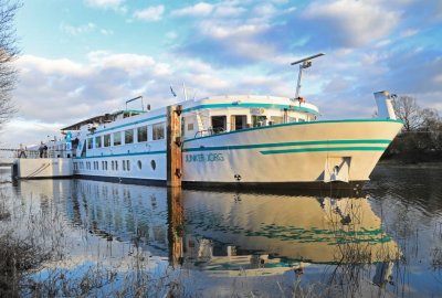 Fot. Center Cruises Kolizja statków na Zalewie Szczecińskim. 9 osób poszkodowanych!