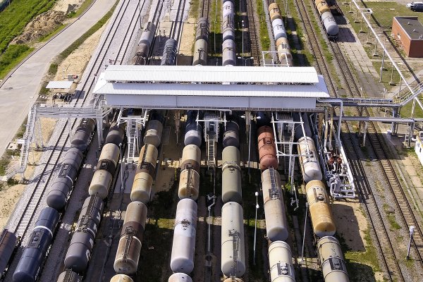 PERN rozwija infrastrukturę kolejową do transportu paliw