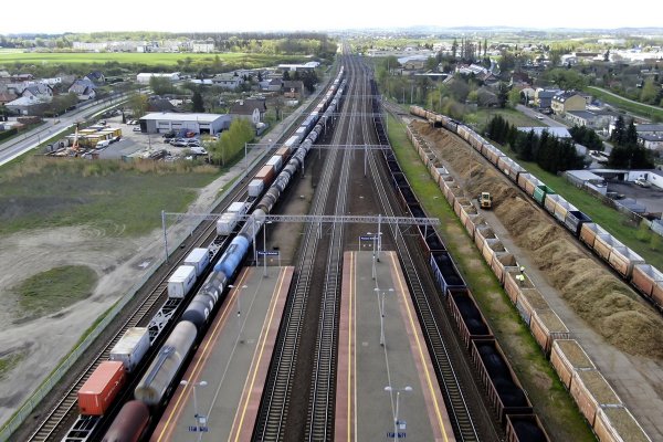 Towary do portu w Gdańsku pojadą nowym torem