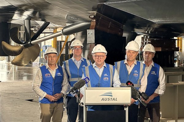 Australia zainwestuje miliardy dolarów w stocznię dla okrętów podwodnych