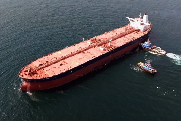 Huti handlują rosyjską ropą dzięki tankowcowi opłacanemu przez ONZ