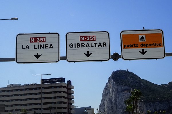 W styczniu zostanie zdemontowana bariera na granicy z Gibraltarem
