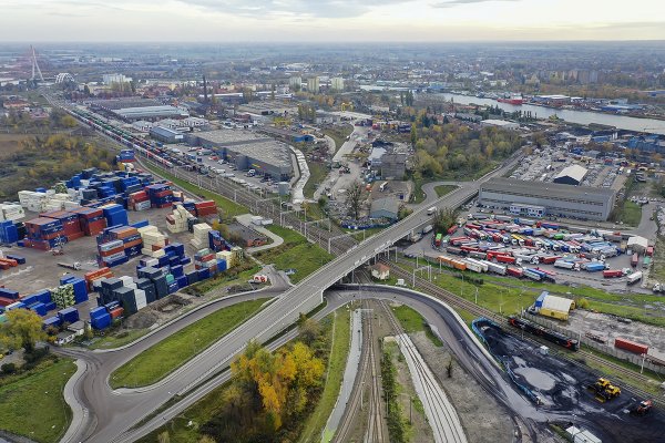 Raport: Na koniec czerwca było 36 mln m kw. powierzchni magazynowej w Polsce