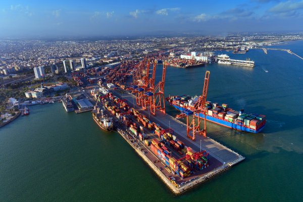 Porty wymagają od firm żeglugowych oświadczeń, że nie są powiązane z Izraelem