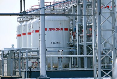 Łukoil chce sprzedać swoje zagraniczne aktywa w jednym pakiecie