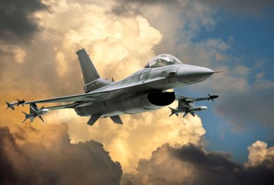 Samoloty brytyjskiego RAF wspólnie z USA brały udział w nalotach na Huti...
