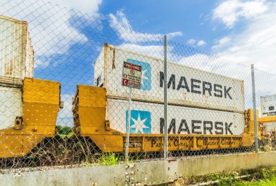 Zdjęcie ilustracyjne (Fot.: Shutterstock) Maersk przejął kolej przy Kanale Panamskim