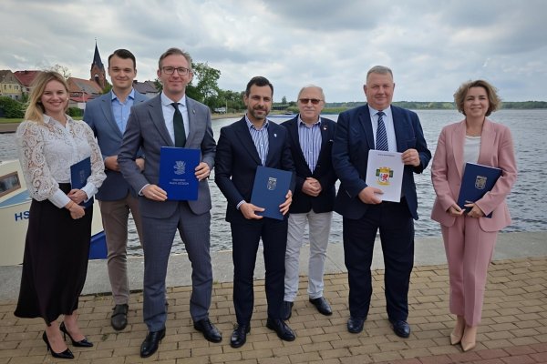 Podpisano umowę na tramwaj wodny ze Szczecina do Świnoujścia