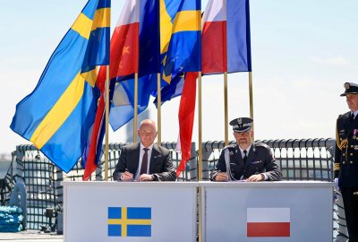Podpisano umowę na zakup okrętów podwodnych A26 dla Marynarki Wojennej R...