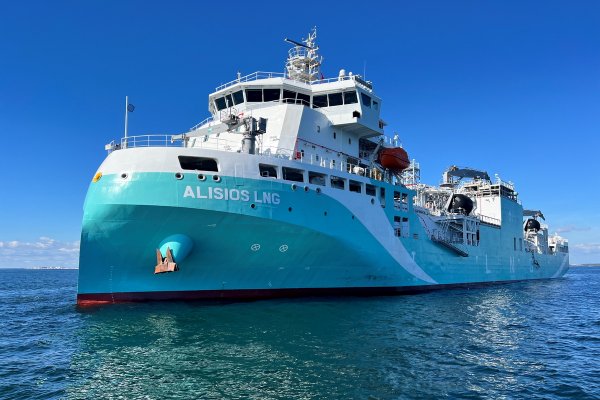 Hiszpanie i Szwajcarzy zbudowali bunkierkę, która popłynie z bio-LNG