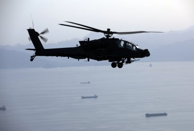 Siły USA przygotowują się do abordażu tankowców związanych z Iranem...