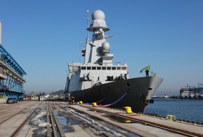 Francuska fregata obrony przeciwlotniczej zawinęła do gdyńskiego portu...