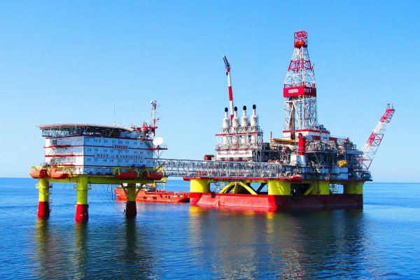 Ukraińskie ciosy w kaspijską ropę i transport