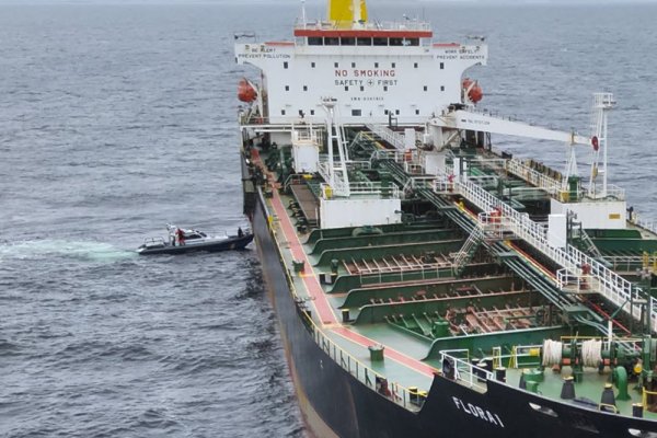 Szwedzkie władze zezwoliły tankowcowi Flora 1 na odpłynięcie