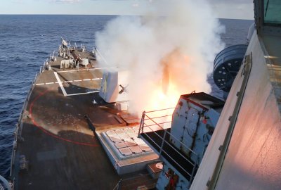 USA: Zatakowaliśmy 2 tys. celów w Iranie, zniszczyliśmy 17 irańskich okr...