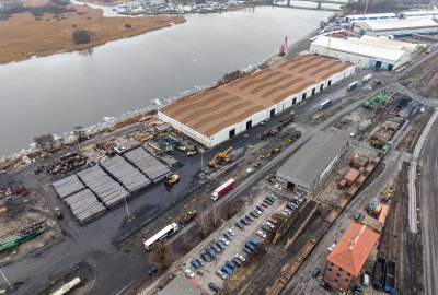 Bulk Cargo inwestuje miliony w suprastrukturę terminalu portowego w Szcz...