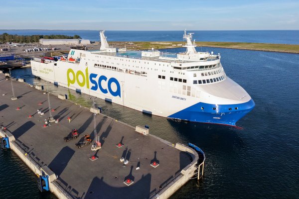 Jantar Unity już z pasażerami pieszymi na trasie Świnoujście–Ystad