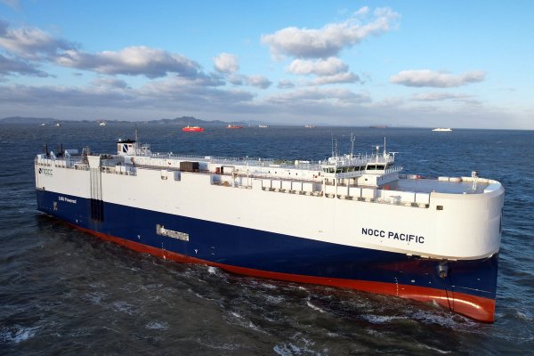 W Chinach przekazano pierwszy samochodowiec zasilany LNG