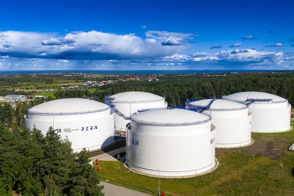 PERN: W Dębogórzu znacząco wzrósł przeładunek paliw