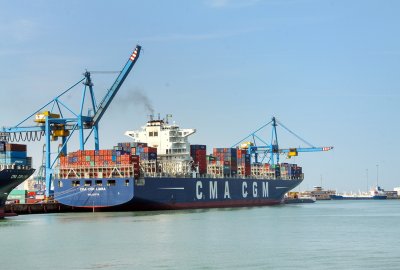 Duże porty Europy Północnej radzą sobie gorzej niż mniejsze porty