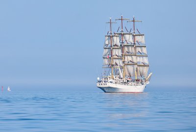 Dar Młodzieży w Nowym Jorku. Parada żaglowców i wyjątkowy jubileusz