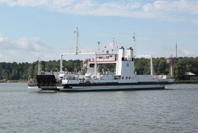 Świnoujście sprzedało prom Karsibór IV