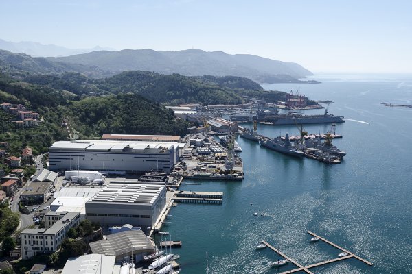 Fincantieri i ASRY podpisują umowę o współpracy przemysłowej w Bahrajnie...