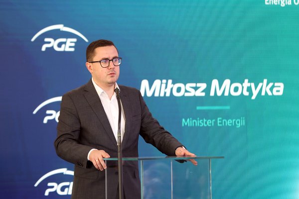 Motyka: Polska chce dalej pozyskiwać surowce z norweskiego szelfu