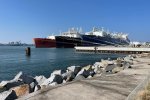 Naftohaz po raz pierwszy odebrał gaz LNG z USA przez terminal w Niemczec...