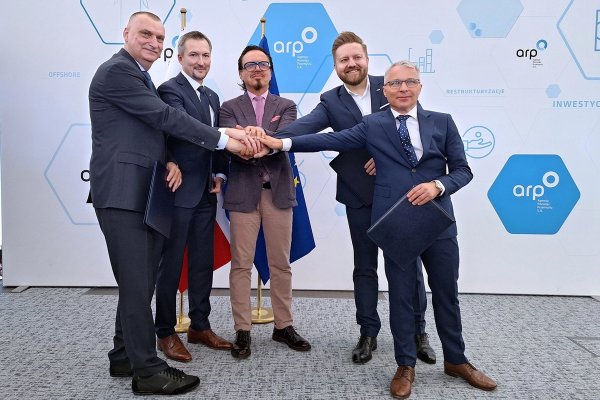 PGE Baltica wspiera budowę polskiego kablowca 
