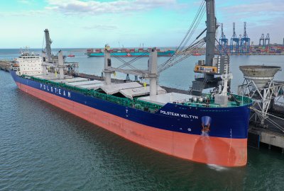 Masowiec PŻM Polsteam Wełtyń po raz pierwszy w polskim porcie