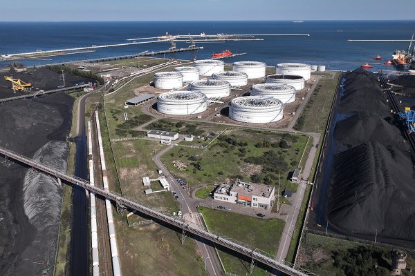Port Gdańsk podpisał przedwstępną umowę najmu terenu przy Pirsie Rudowym