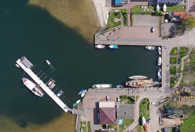 Historyczna część puckiego portu otrzymała nazwę Port Haller