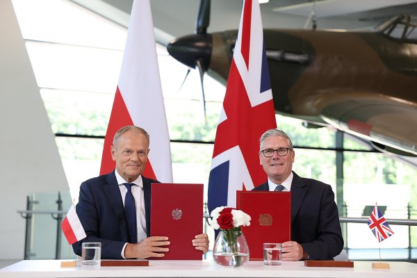 Wzmocnienie bezpieczeństwa. Traktat z Northolt podpisany 