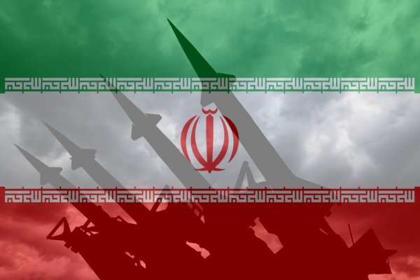 Iran uderza w Izrael i bazy USA; seria ataków w Zatoce Perskiej