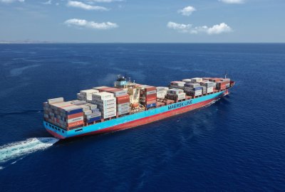 MAERSK zawiesza kursy przez Cieśninę Ormuz